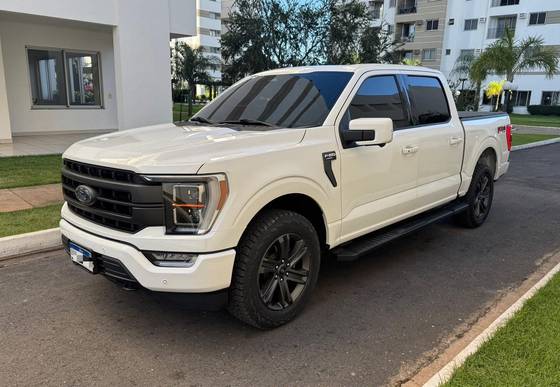 FORD F-150 5.0 V8 GASOLINA CD LARIAT FX4 AUTOMÁTICO FORD F-150 5.0 V8 GASOLINA CD LARIAT FX4 AUTOMÁTICO